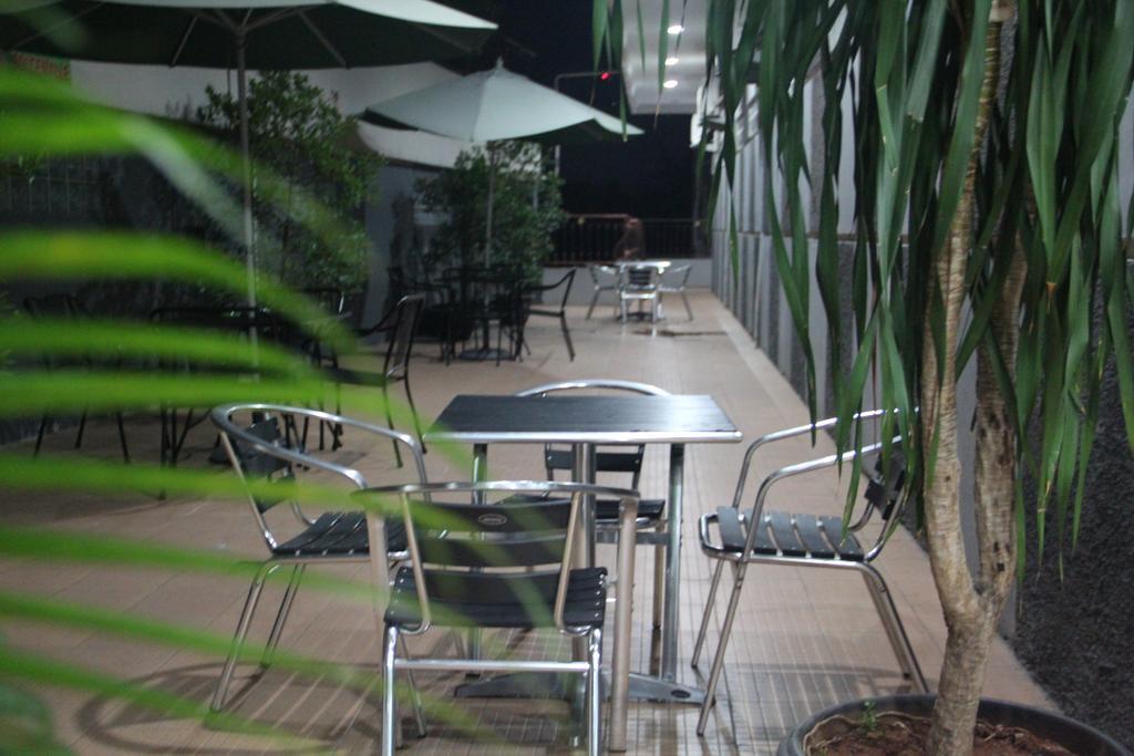 Flamengo Hotel Banten Екстериор снимка