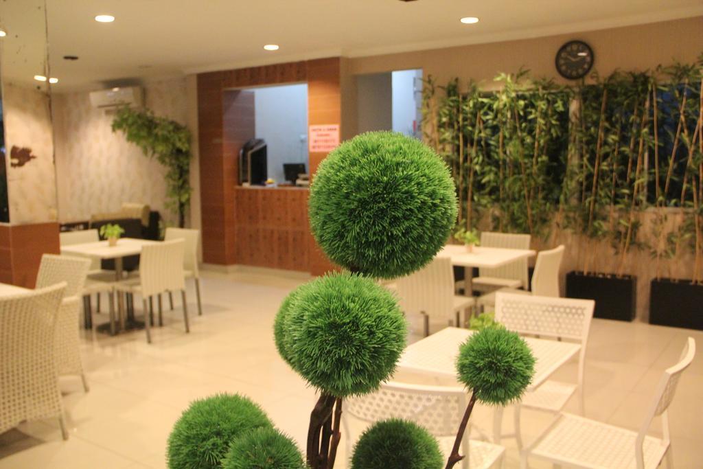 Flamengo Hotel Banten Екстериор снимка